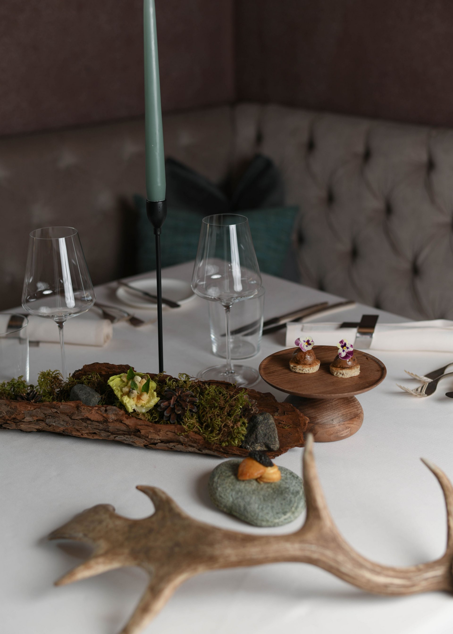 4-Sterne-Hotel Lamm am Fuße der Seiser Alm 4-Sterne-Hotel Lamm am Fuße der Seiser Alm